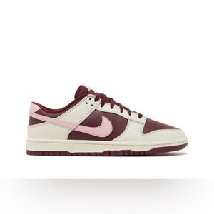Nike DUNK LOW PREMIUM women’s 5.5 Pink & cream